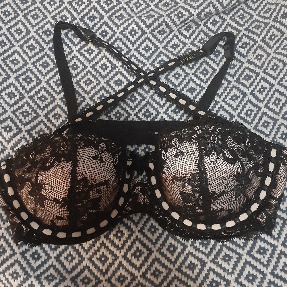 Dita Von Teese Bra 32B NWT
